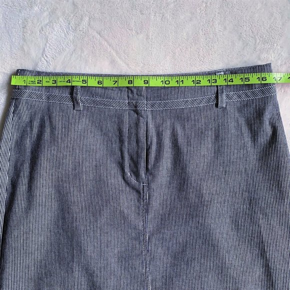 💥2/$30 MEXX Pinstripe Skirt sz10/40 - Picture 6 of 12